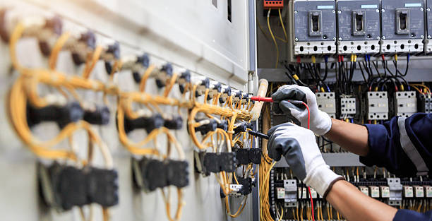 Professional Electrician technician working in Faison, NC